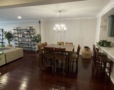 4533 Vista Del Monte Avenue - Photo Thumbnail 3