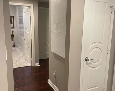 4533 Vista Del Monte Avenue - Photo Thumbnail 9