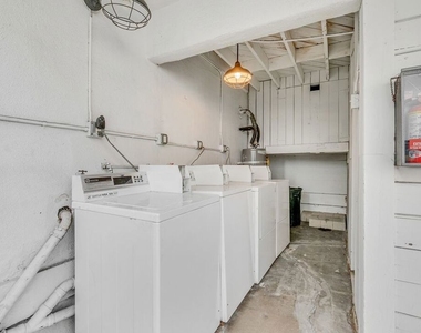 8613 W Olympic Boulevard - Photo Thumbnail 23