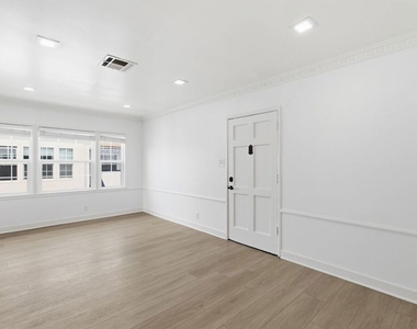 8613 W Olympic Boulevard - Photo Thumbnail 2