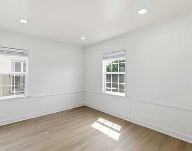 8613 W Olympic Boulevard - Photo Thumbnail 11