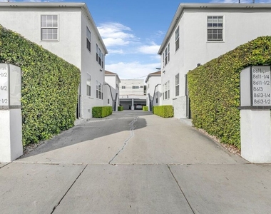 8613 W Olympic Boulevard - Photo Thumbnail 17