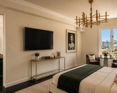 1424 N Crescent Heights Boulevard - Photo Thumbnail 6
