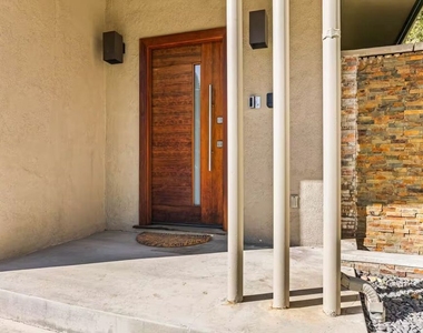 3795 Fredonia Drive - Photo Thumbnail 2