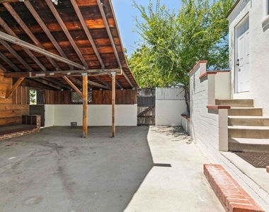 1722 Bel Aire Drive - Photo Thumbnail 22