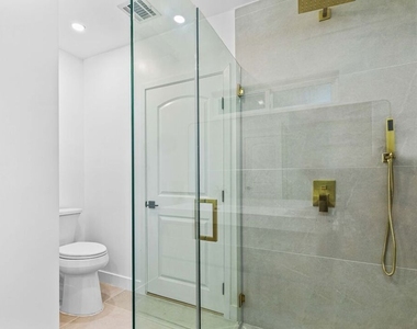 1722 Bel Aire Drive - Photo Thumbnail 16