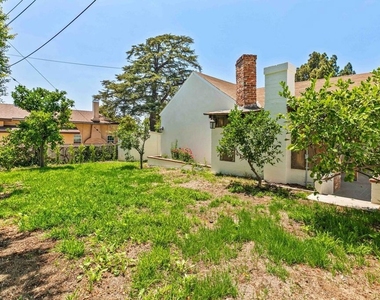 1722 Bel Aire Drive - Photo Thumbnail 26