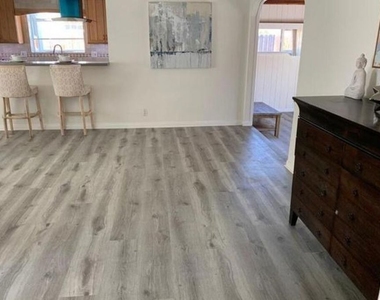 6838 Bertrand Avenue - Photo Thumbnail 6