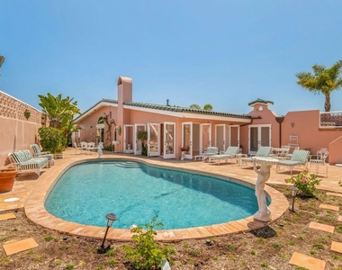 206 Bellino Drive - Photo Thumbnail 18