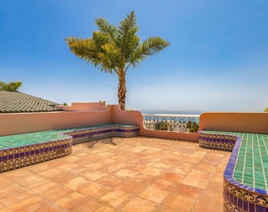 206 Bellino Drive - Photo Thumbnail 16