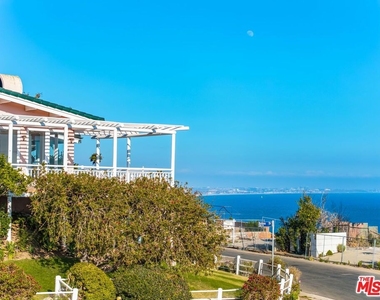 206 Bellino Drive - Photo Thumbnail 1