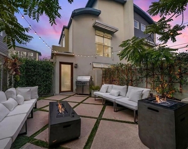 512 Brooks Avenue - Photo Thumbnail 27