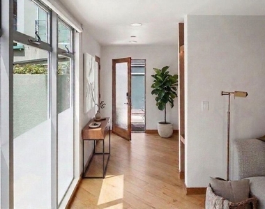 512 Brooks Avenue - Photo Thumbnail 4