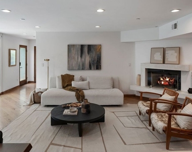 512 Brooks Avenue - Photo Thumbnail 3