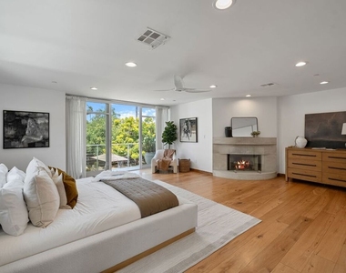 512 Brooks Avenue - Photo Thumbnail 13