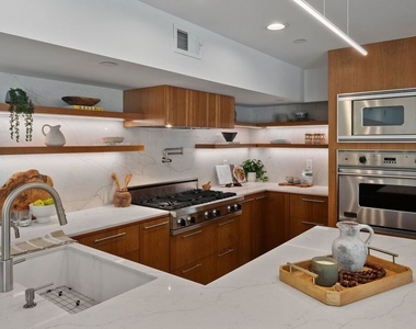 512 Brooks Avenue - Photo Thumbnail 9