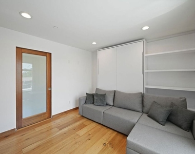512 Brooks Avenue - Photo Thumbnail 22