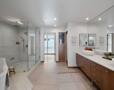512 Brooks Avenue - Photo Thumbnail 16