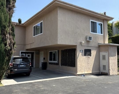 6150 Radford Avenue - Photo Thumbnail 1