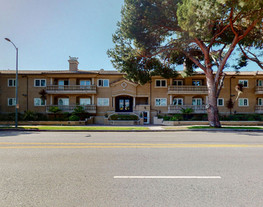 11440 National Boulevard - Photo Thumbnail 30