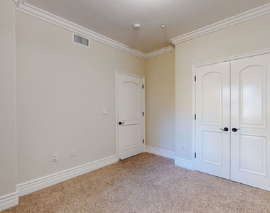 11440 National Boulevard - Photo Thumbnail 20
