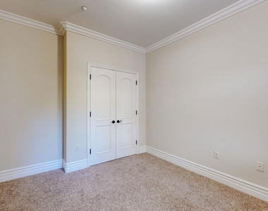 11440 National Boulevard - Photo Thumbnail 19