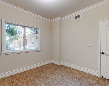 11440 National Boulevard - Photo Thumbnail 21