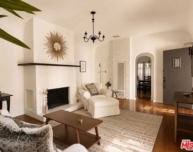 830 N Gardner Street Street - Photo Thumbnail 2