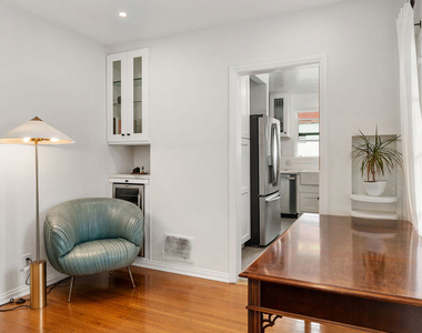 8472 Oakwood Avenue - Photo Thumbnail 6