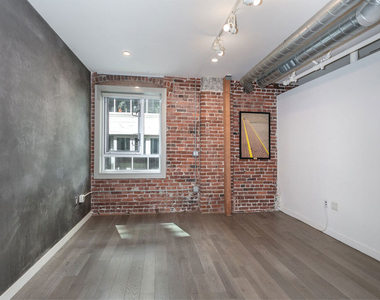 527 Molino Street - Photo Thumbnail 11
