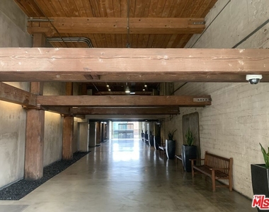 527 Molino Street - Photo Thumbnail 22