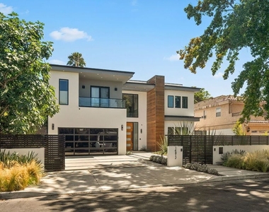 14812 Morrison Street - Photo Thumbnail 1