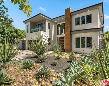 14812 Morrison Street - Photo Thumbnail 4