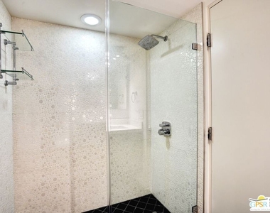 445 Dion Drive - Photo Thumbnail 13