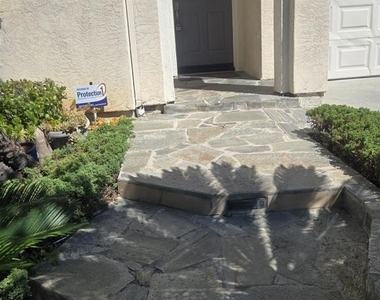 11442 Trailbrook Ln - Photo Thumbnail 2