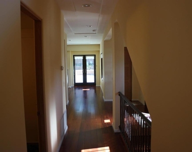 13801 Mercado Drive - Photo Thumbnail 4