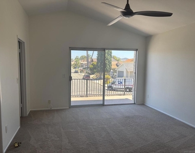 8703 Octans St - Photo Thumbnail 21