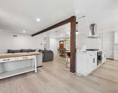 2301 Mono Street - Photo Thumbnail 15