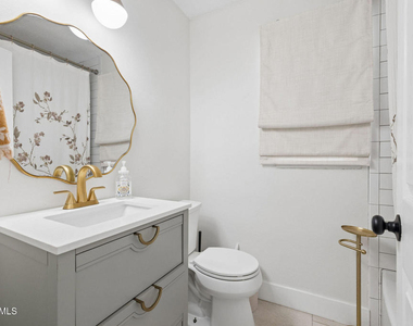 2301 Mono Street - Photo Thumbnail 16