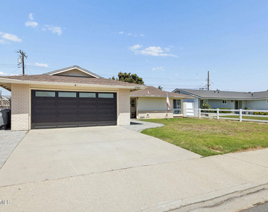2301 Mono Street - Photo Thumbnail 2