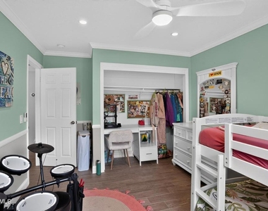 25031 Adelanto Drive - Photo Thumbnail 26
