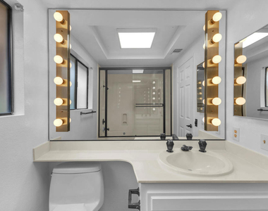 14 Presidio Place - Photo Thumbnail 22
