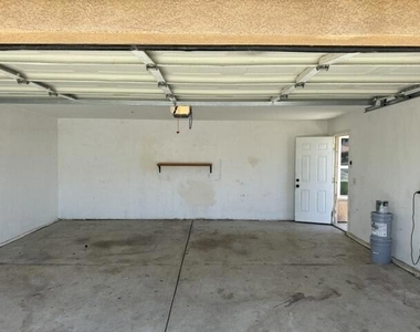 1226 Mullet Avenue - Photo Thumbnail 1