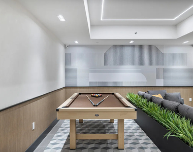 80 Linden Blvd - Photo Thumbnail 17