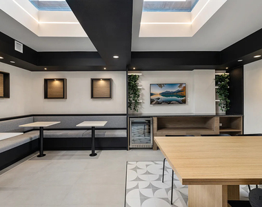80 Linden Blvd - Photo Thumbnail 15