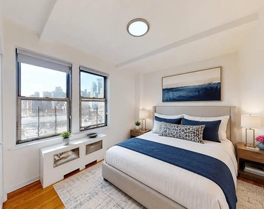 East 38th Street - Photo Thumbnail 10