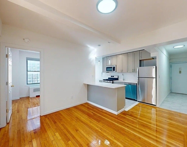 East 38th Street - Photo Thumbnail 2