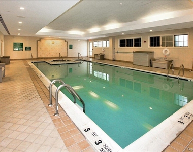 1011 Madeira Boulevard - Photo Thumbnail 18