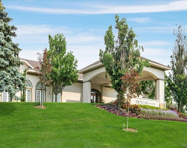 1011 Madeira Boulevard - Photo Thumbnail 15
