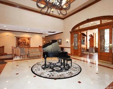 1011 Madeira Boulevard - Photo Thumbnail 21